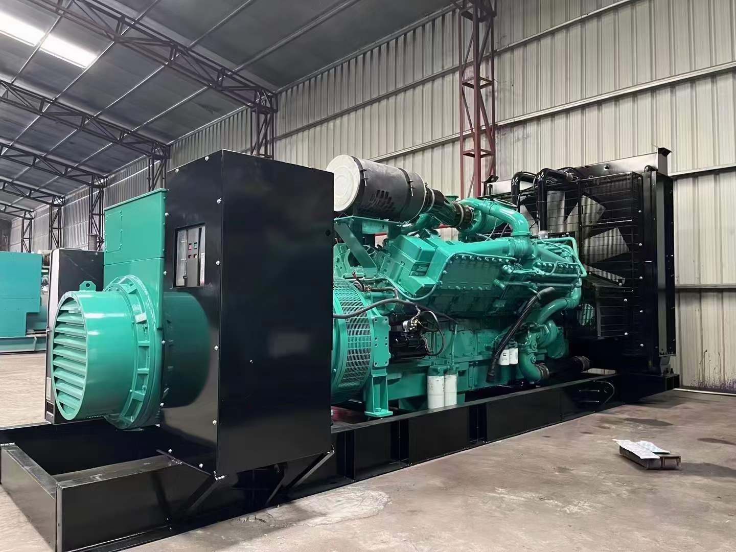 平罗如何降低 800kW 柴油发电机输出电流的波动？