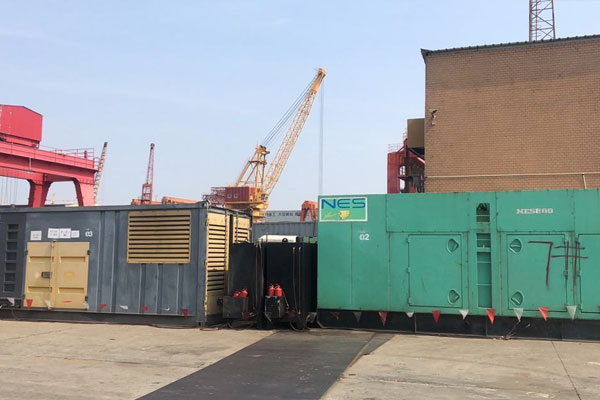 平罗发电机出租空气滤清器的清洁频率是多少？